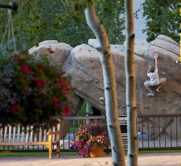 Bouldering in Mountain Village